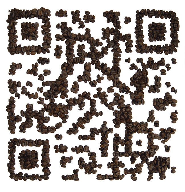 QR code design met koffiebonen